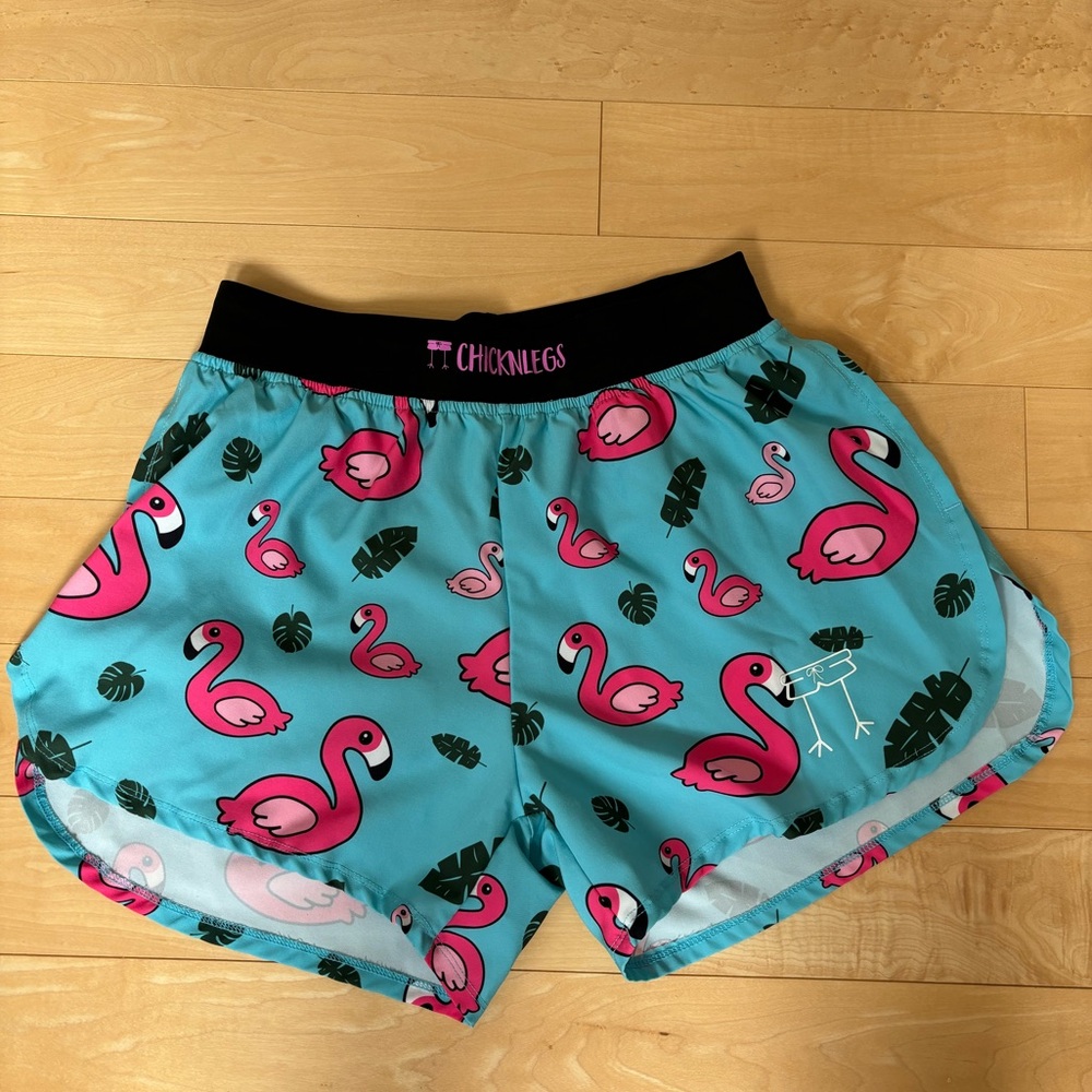 Chicknlegs men’s small 4 inch split shorts